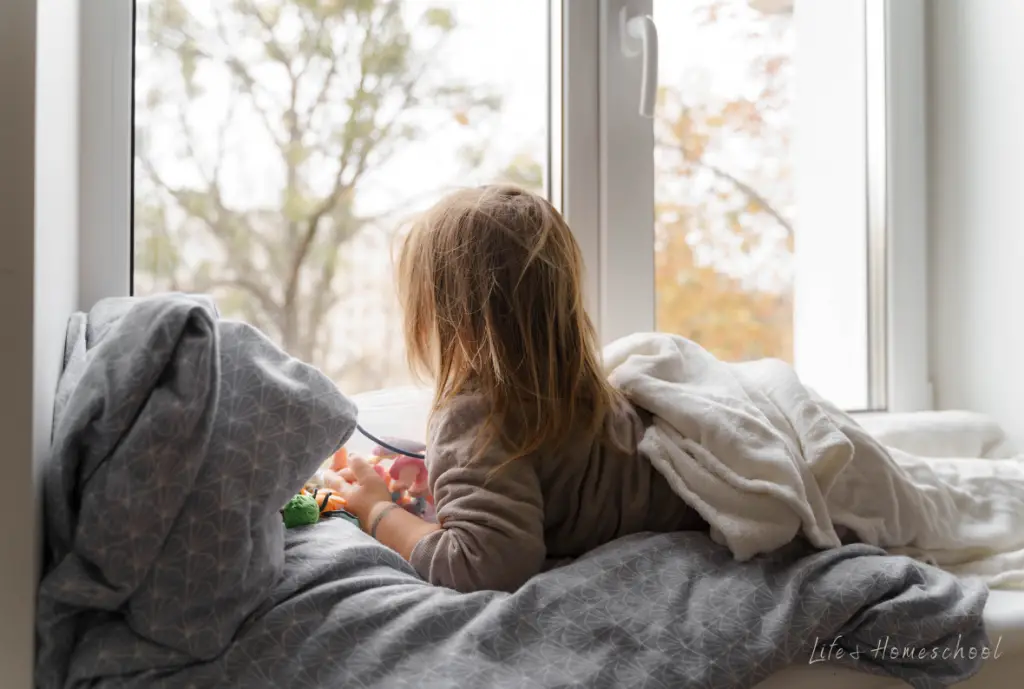 Quiet time is the perfect time to utilize this walkie talkie mom hack!