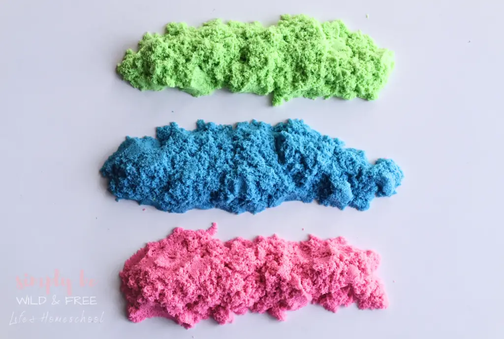 Use Kinetic Sand as Sensory Activities for Kindergarten