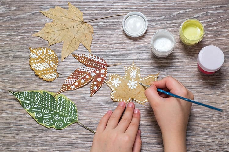 Easy-Autumn-Crafts-for-Kids