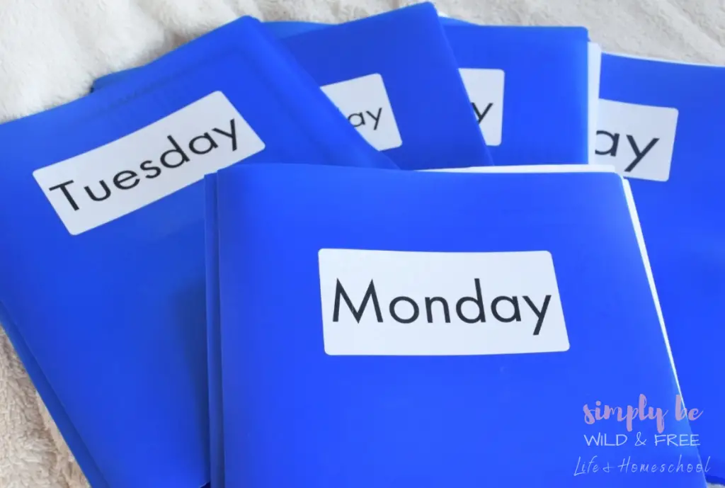Weekly Folder System for Homeschoolers